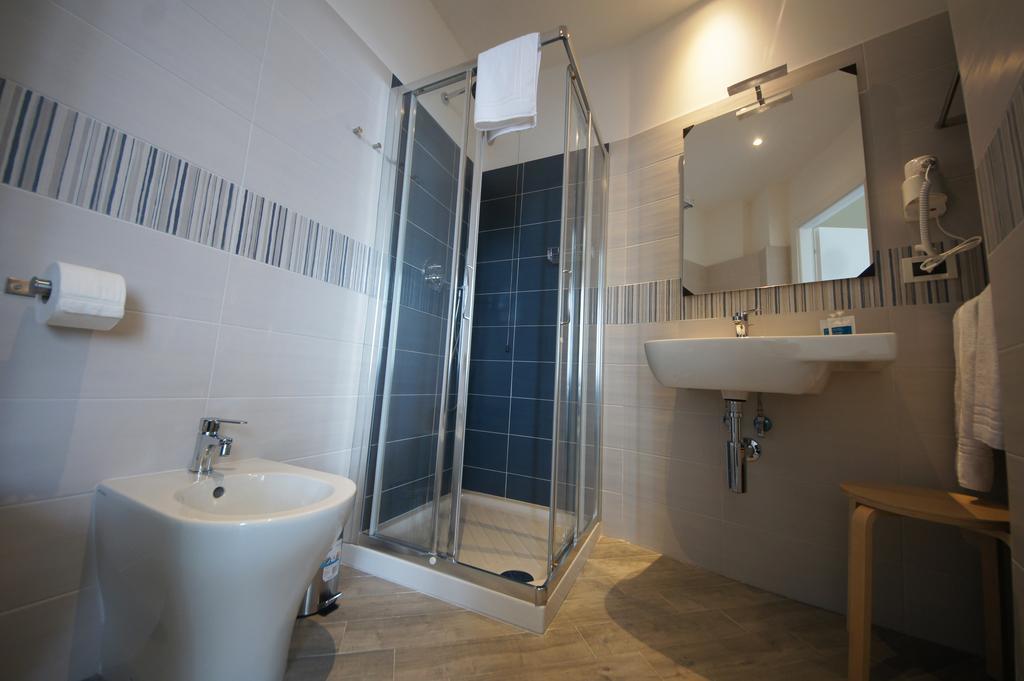 Luna Rooms Savona Ngoại thất bức ảnh