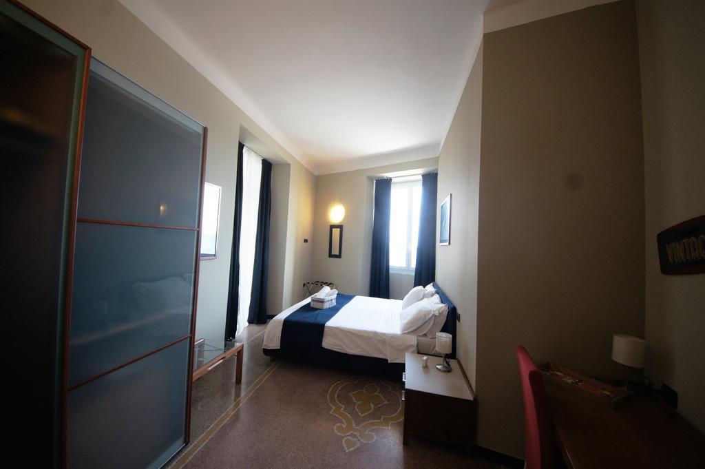Luna Rooms Savona Ngoại thất bức ảnh